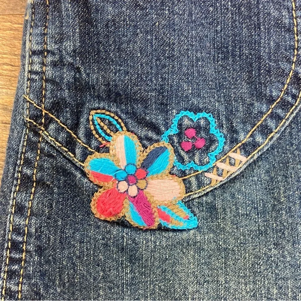 OshKosh B'Gosh Denim Jumper Dress w/ Floral Embroidery Size 6